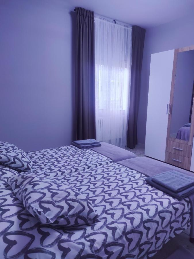 Vivienda Turistica Mou Διαμέρισμα Arzúa Εξωτερικό φωτογραφία