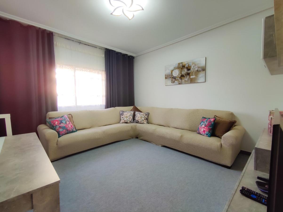 Vivienda Turistica Mou Διαμέρισμα Arzúa Εξωτερικό φωτογραφία